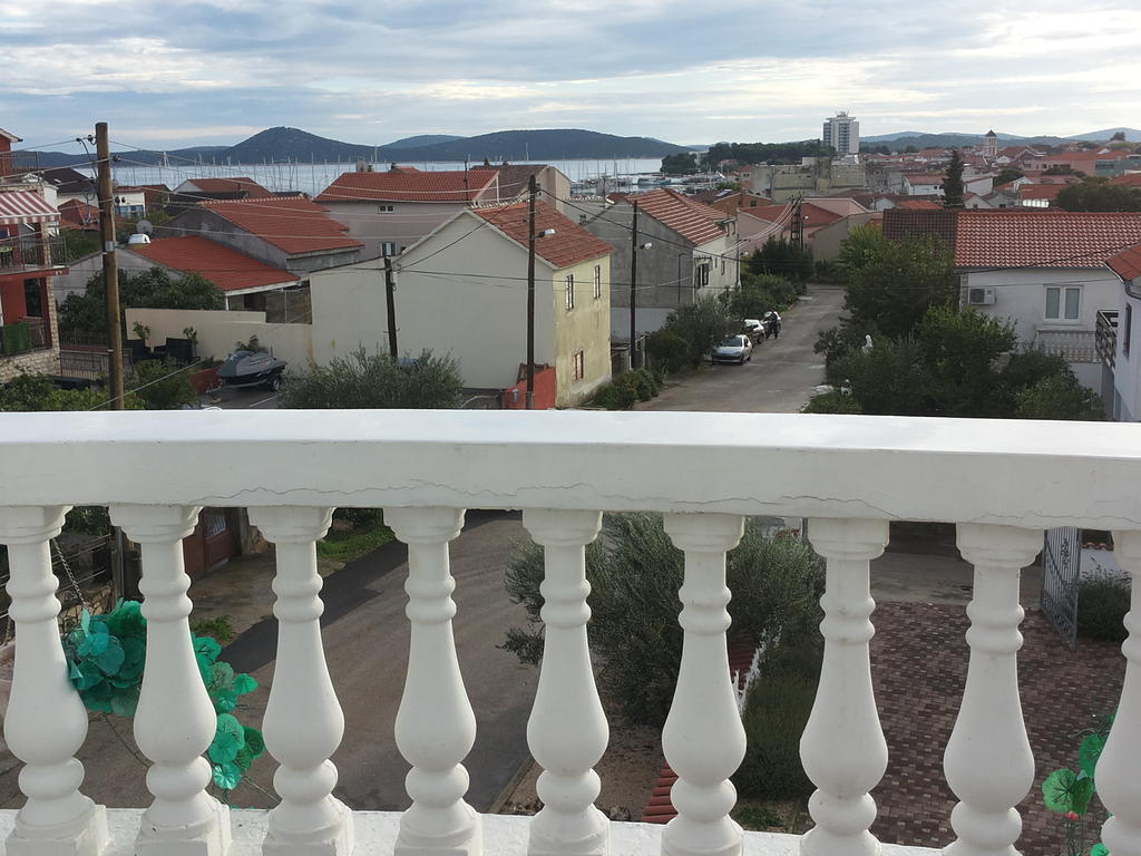 Apartments Villa Dalmatina Vodice Rum bild